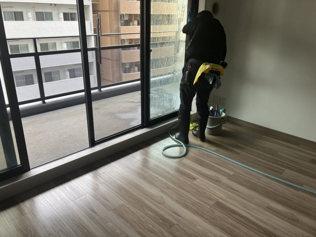 窓ガラスの清掃