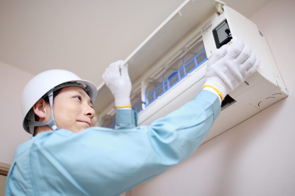 後悔しないためのエアコンクリーニング