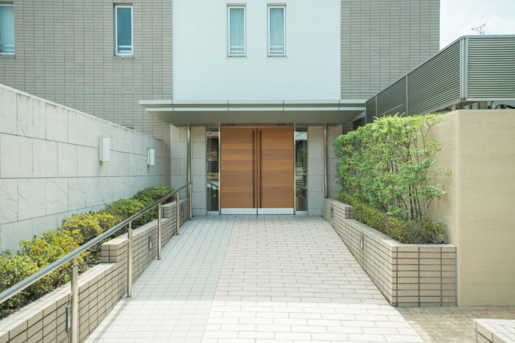 日常清掃は委託する