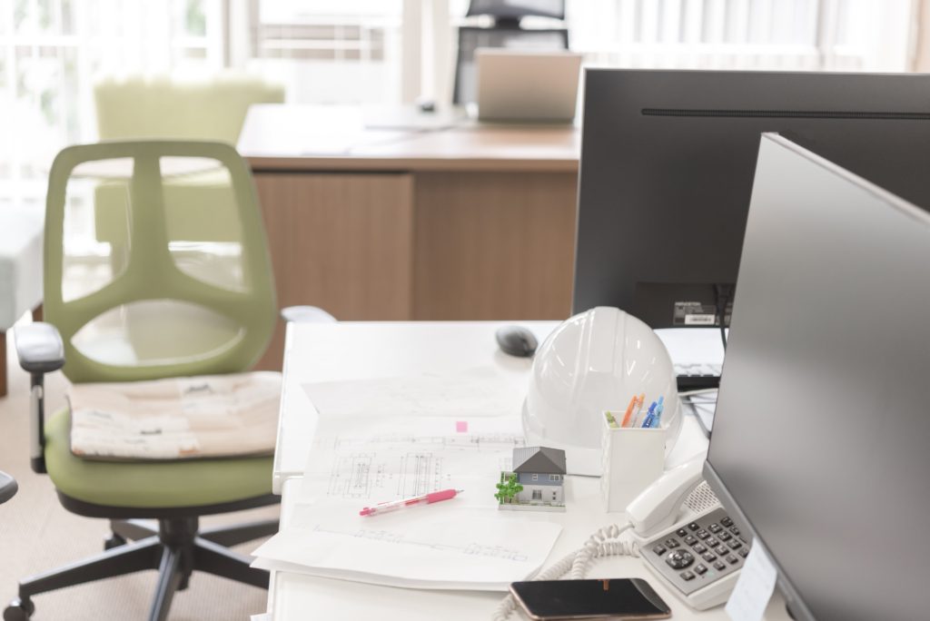 10046_00079_4 オフィスチェアを掃除する際の注意点