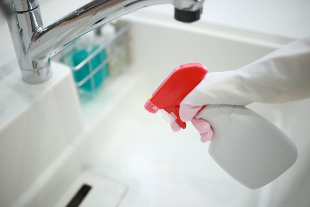 しつこい黒ずみ汚れを落とす際の注意点