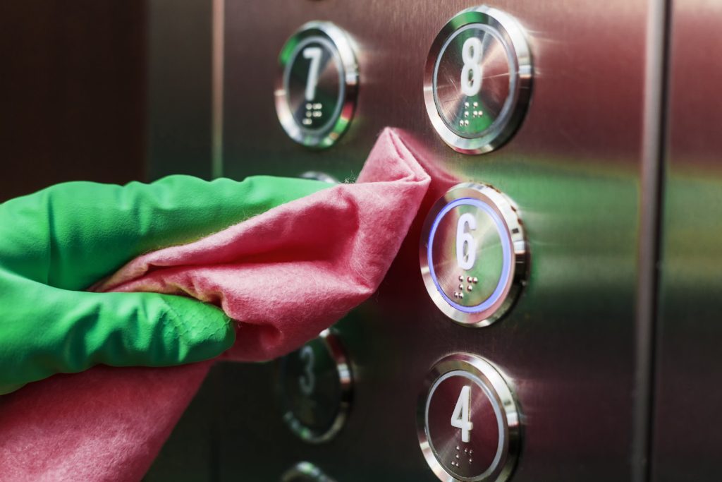 エレベーターの清掃で気をつける