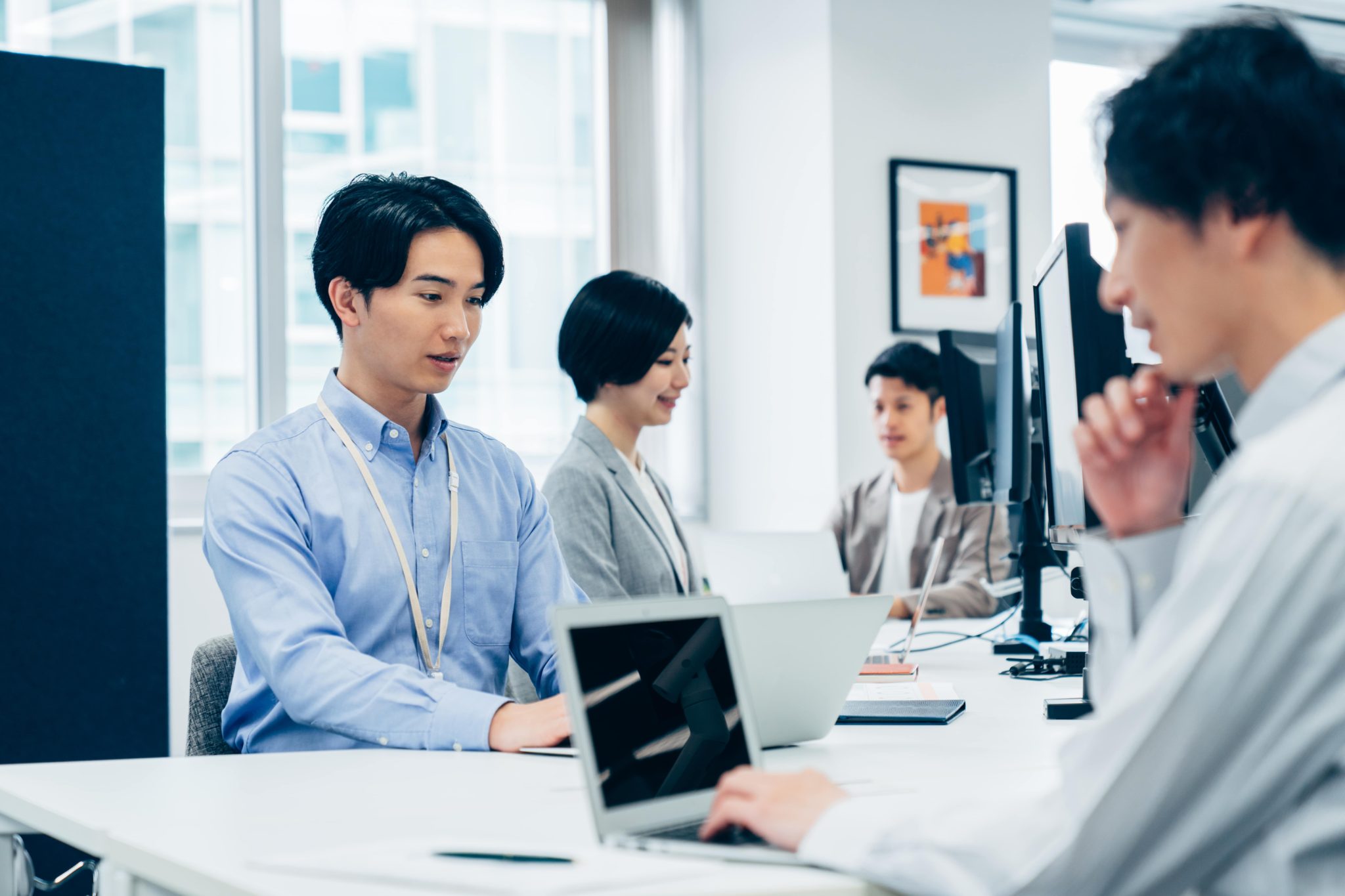 オフィス清掃で働きやすい職場環境を整えよう! | 清掃会社・清掃業者ならダイキチカバーオール