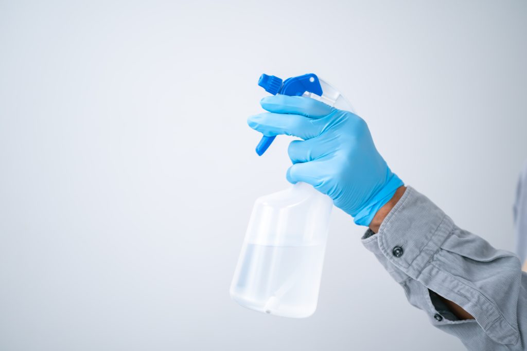 マンション共用部でカビを発見