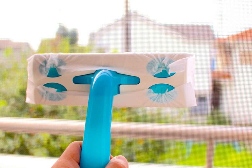 窓サッシ・網戸の掃除に役立つアイテム